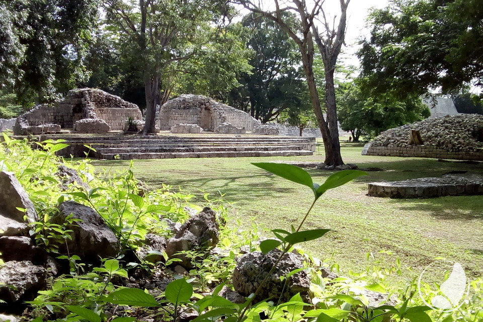 Mayantours Zona Arqueológica Edzná Campeche